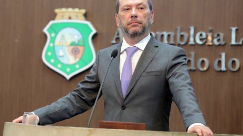 Prefeito de Sobral, Ivo Gomes (PDT), anunciou cobrança em outubro de 2023