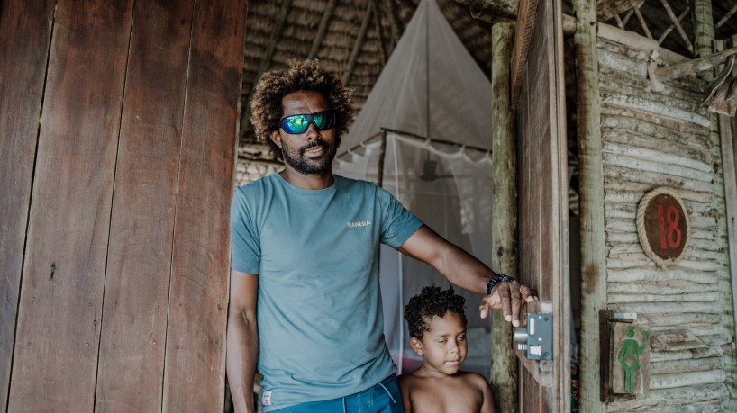 Mitu Monteiro, kite surfista de Cabo Verde, multicampe&atilde;o, &eacute; frequentador ass&iacute;duo do litoral cearense