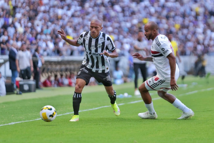 Na Arena Castelão, Ceará e São Paulo se enfrentaram pela 27° rodada do Brasileirão 2022 