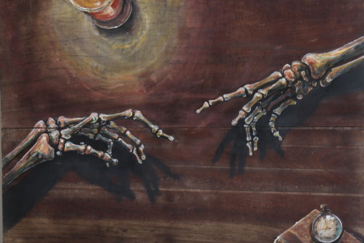 Com reflexões sobre a ligação entre a vida e a morte, a mostra 