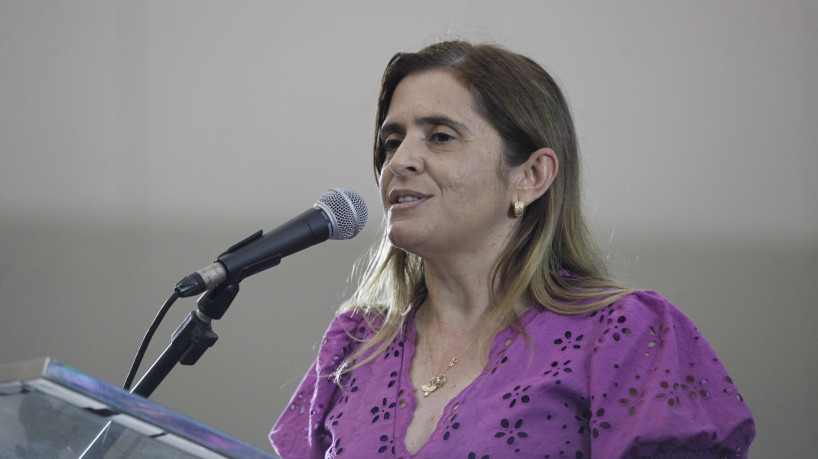 Eliana Estrela, secretária de educação(foto: FABIO LIMA)