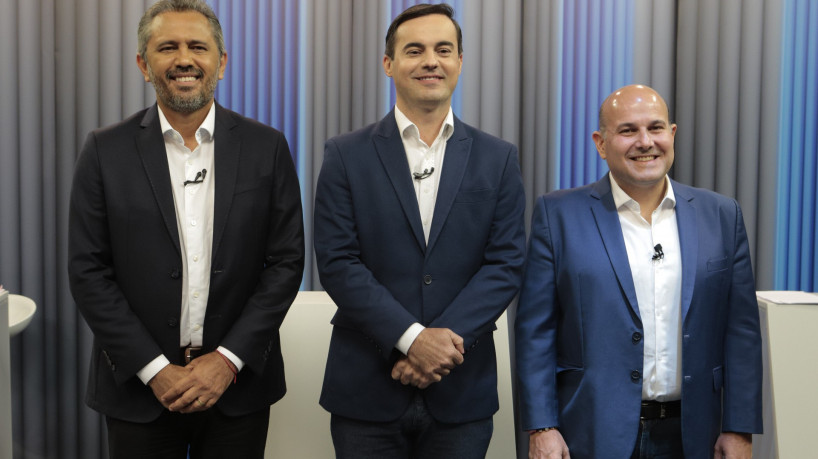 Elmano de Freitas, Capitão Wagner e Roberto Cláudio são os primeiros colocados na eleição pa...
