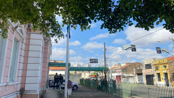 Início das eleições em Fortaleza é tranquila.