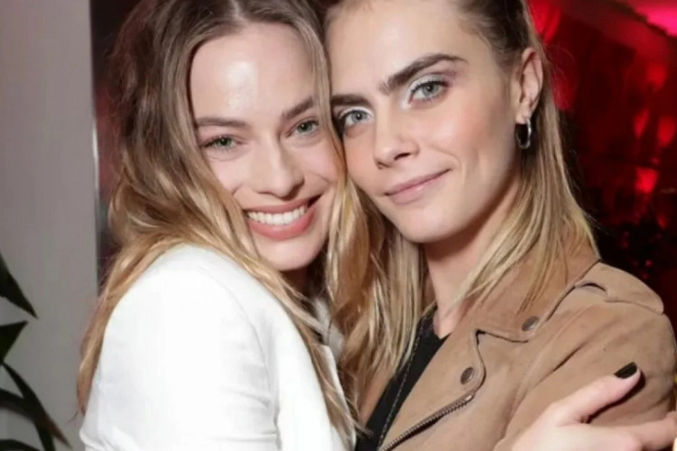 Margot e Cara estavam em restaurante em Buenos Aires