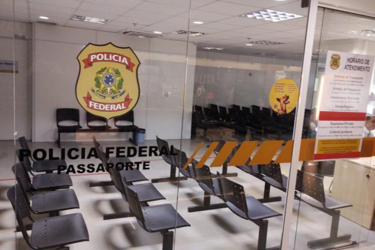 Serviços foram suspensos por problemas de internet