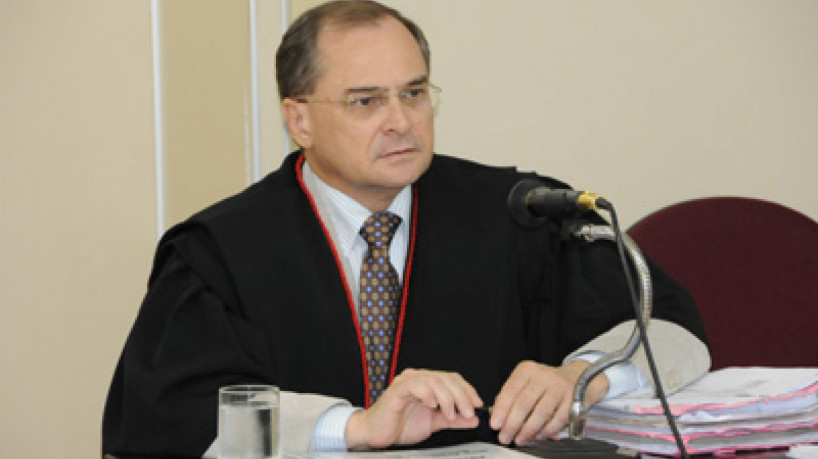 Desembargador Ant&ocirc;nio Abelardo Benevides, presidente do TJCE