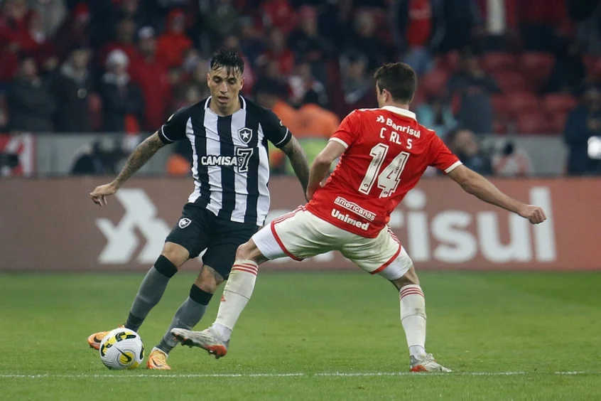 Onde assistir o jogo Botafogo x Internacional hoje, sábado, 12