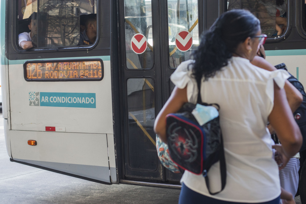 Ônibus em tempo real e mais: 5 apps para você evitar atrasos em 2023