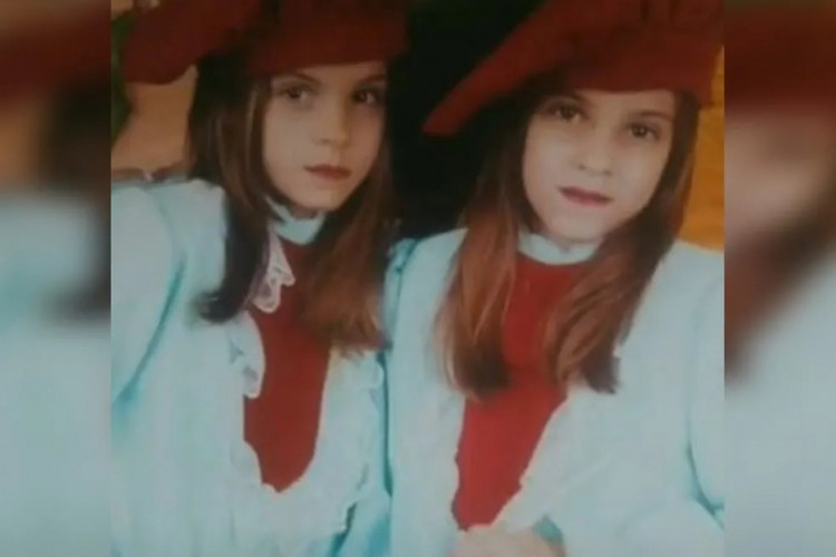 Lara e Dara quando crian&ccedil;as, em v&iacute;deo publicado em rede social