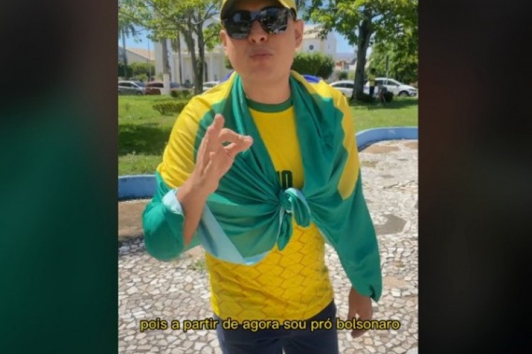 Influencer digital finge ser bolsonarista para comer e beber de graça em ato golpista