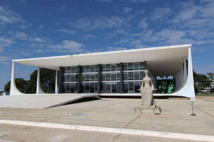Palácio do Supremo Tribunal Federal na Praça dos Três poderes em Brasília