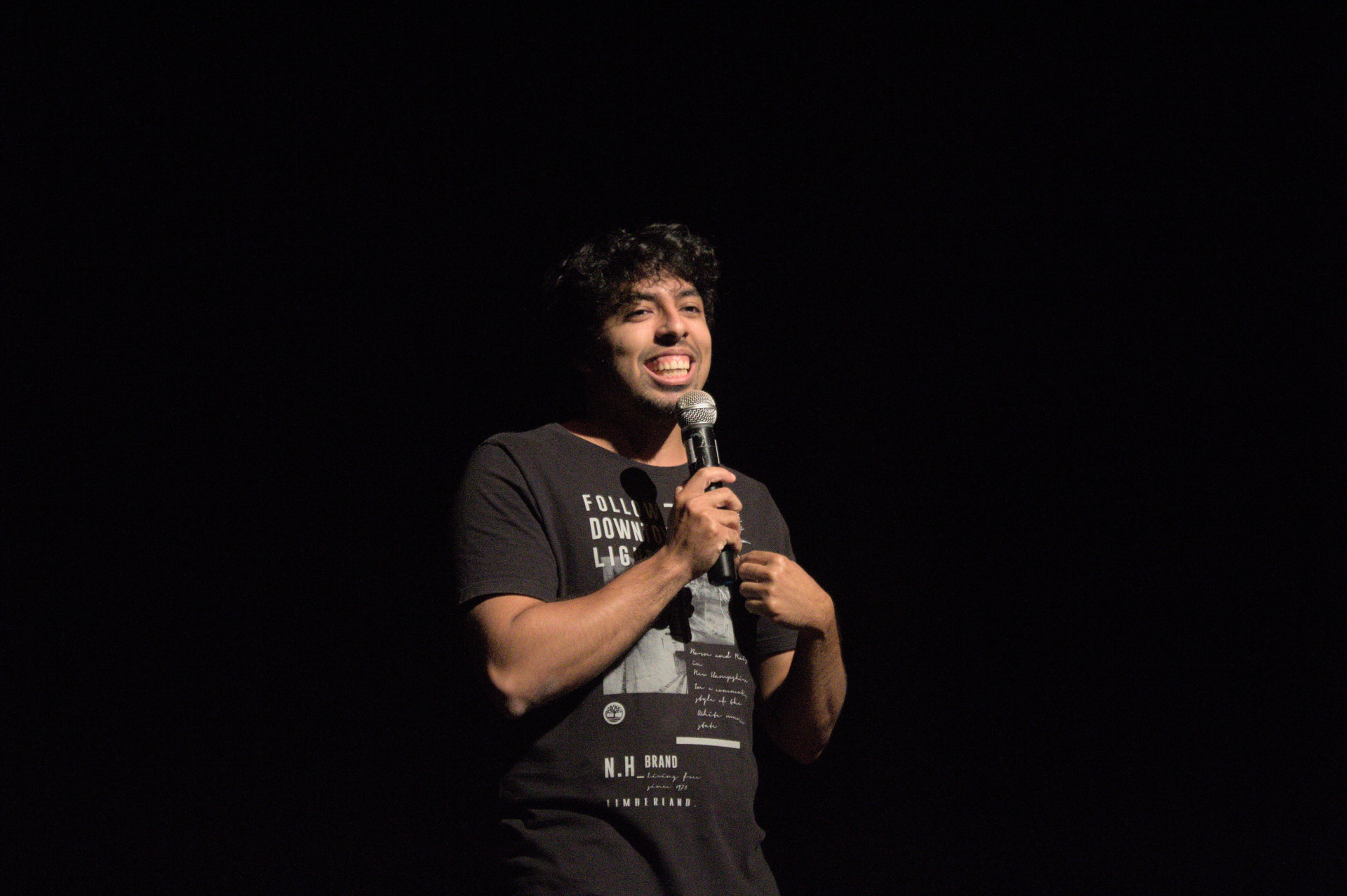 Micael Naz se apresenta no Teatro Universitário (Foto: Divulgação)