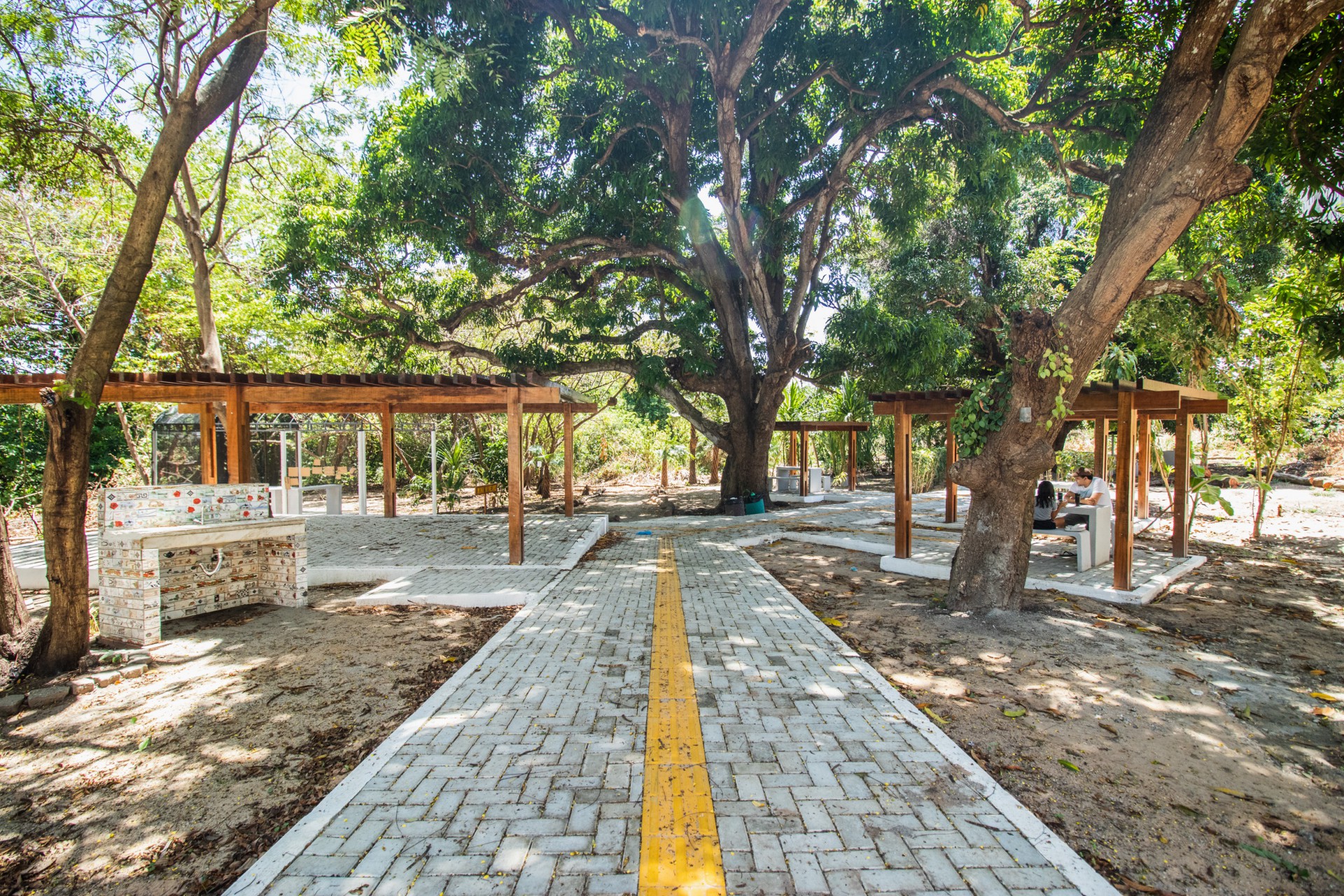 Centro Administrativo do Cambeba trilhas são