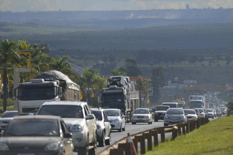 Brasilia - Movimento de saída para o feriado de carnaval  tranquilo no Aeroporto JK e rodovias do Distrito Federal(José Cruz/Agência Brasil)