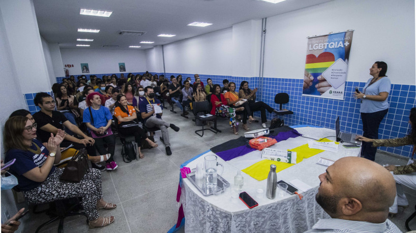 Oportuniza Trans: evento promove seleções para vagas de emprego para a comunidade LGBT+ - O POVO