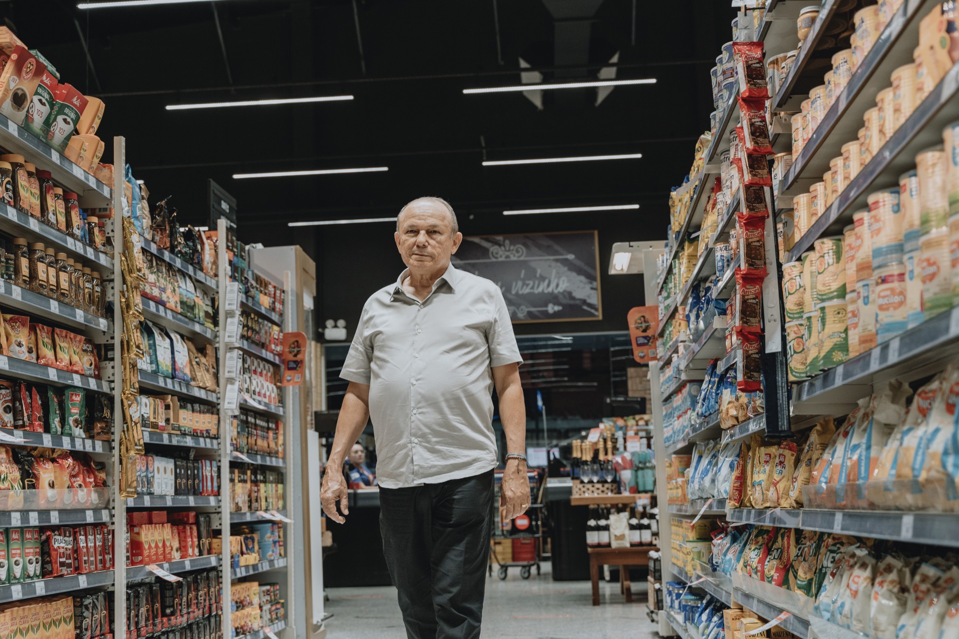 Hon&oacute;rio Pinheiro, propriet&aacute;rio do Supermercado Pinheiro (Foto: AUR&Eacute;LIO ALVES)