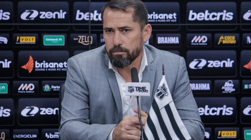 FORTALEZA, CEARÁ, BRASIL, 28-11-2022:  Apresentação de Gustavo Morínigo, novo técnico do Ceará Sporting Clube. (Foto: Samuel Setubal/ Especial para O Povo)