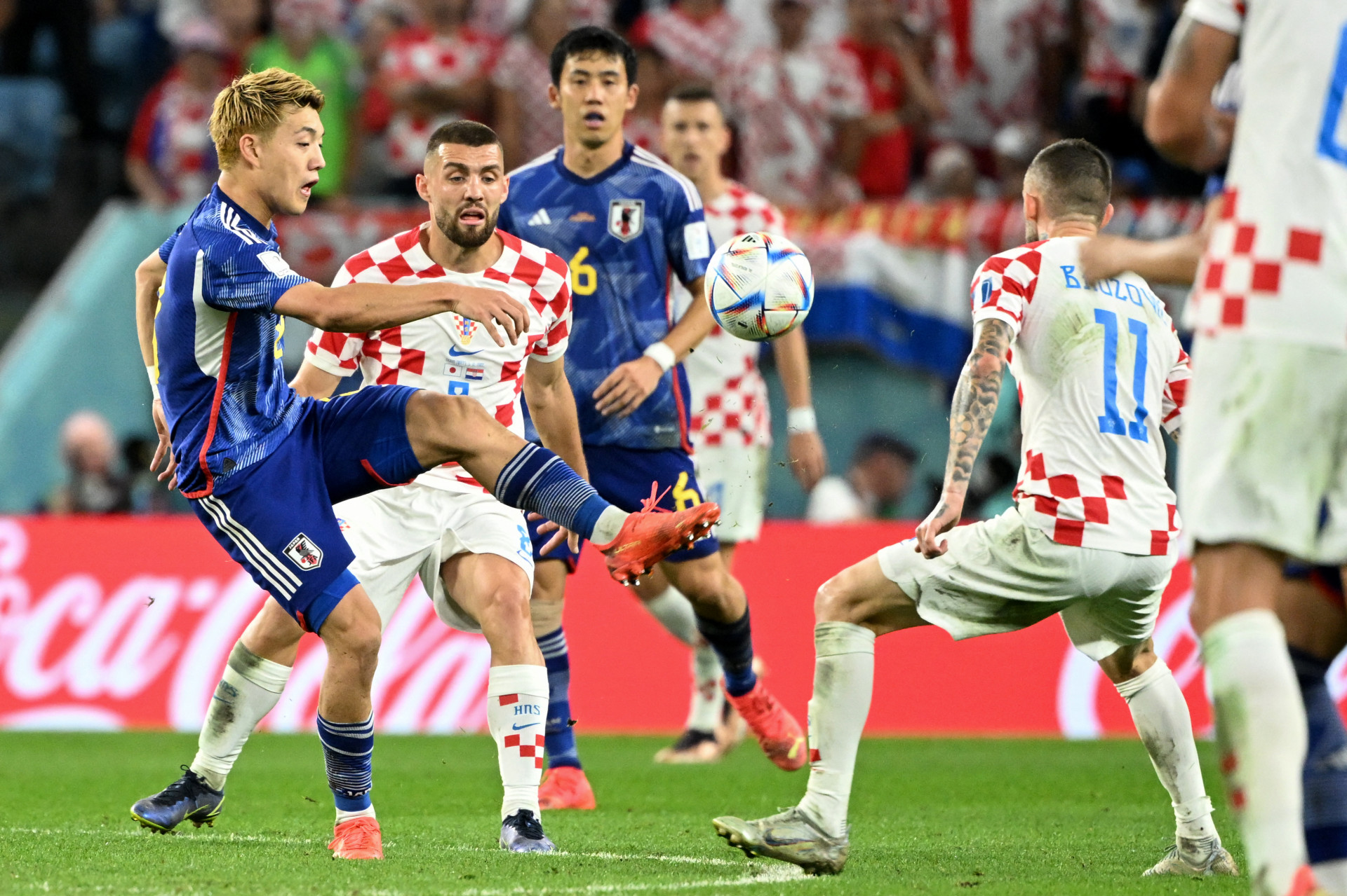 Croácia e Japão pelas oitavas de final da Copa do Mundo