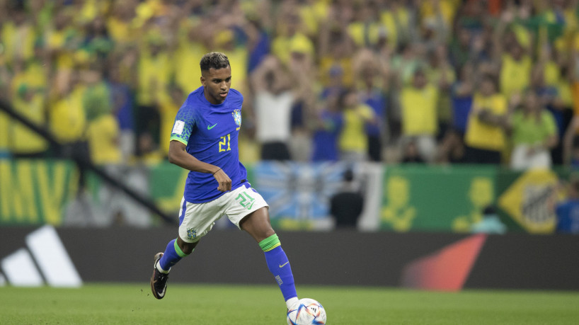 Atacante Rodrygo no jogo Camarões x Brasil, no Lusail Stadium, pela Copa do Mundo 2022