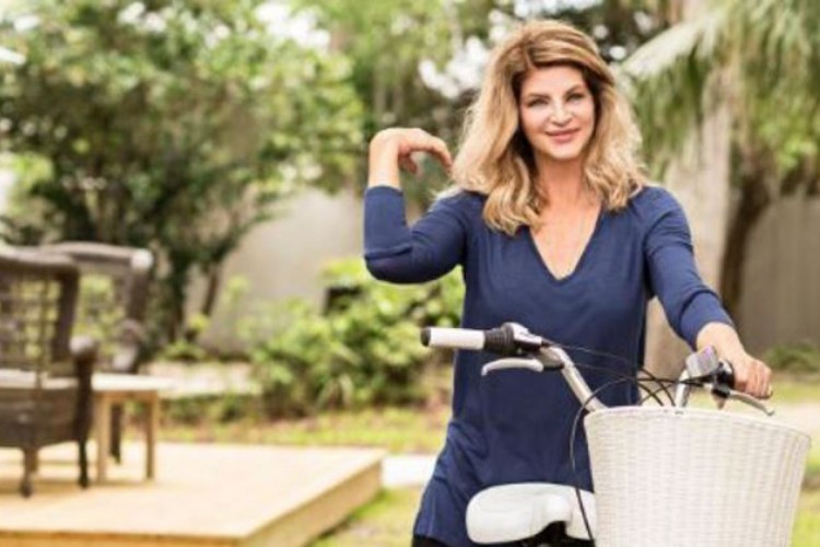 Atriz morreu em decorrência de um câncer 