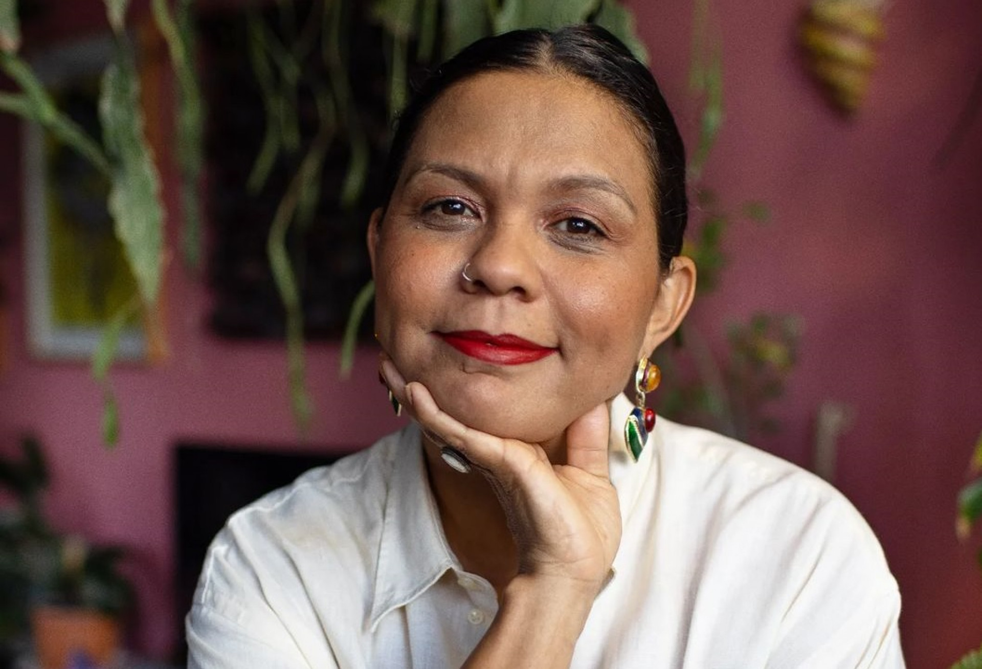 A pesquisadora e jornalista Fabiana Moraes, que participa de bate-papo e sessão de autógrafos no lançamento de 