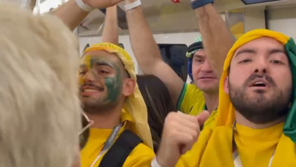 Torcida brasileira festeja no Catar