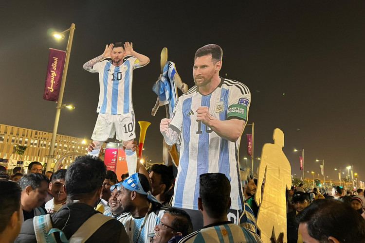 Torcida argentina vibra no Catar com seleção na final da Copa do Mundo