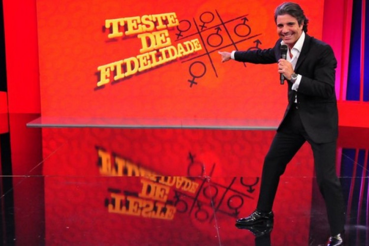 Apresentado por João Kleber, 