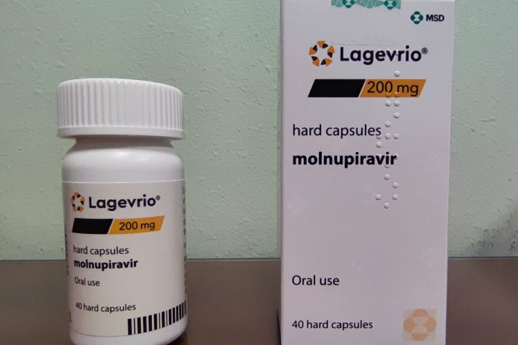 Venda do Lagevrio, para tratamento da Covid-19 mas com restrições e receituário especial, foi autorizada pela Anvisa