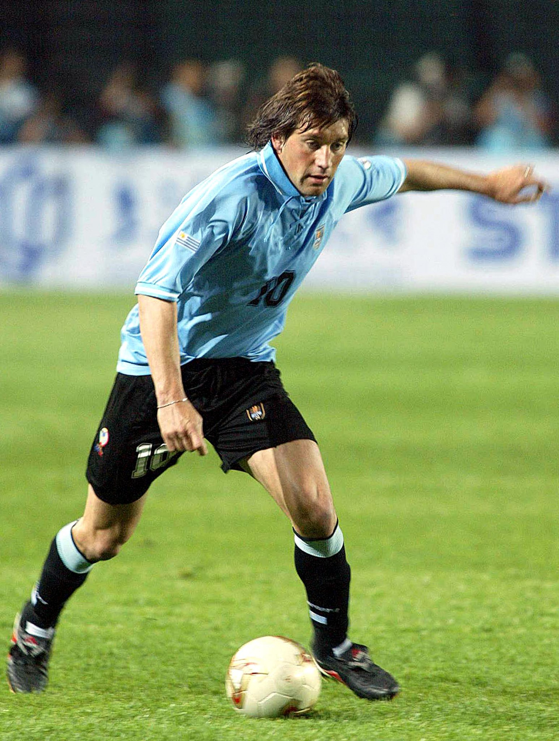 Ex-jogador da seleção uruguaia, Fabián O'Neill morreu aos 49 anos (Foto: FREDERIC BROWN / AFP)
