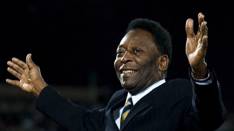Mundo do futebol lamenta morte do Rei Pelé: 'Talento dado por Deus' - Lance!