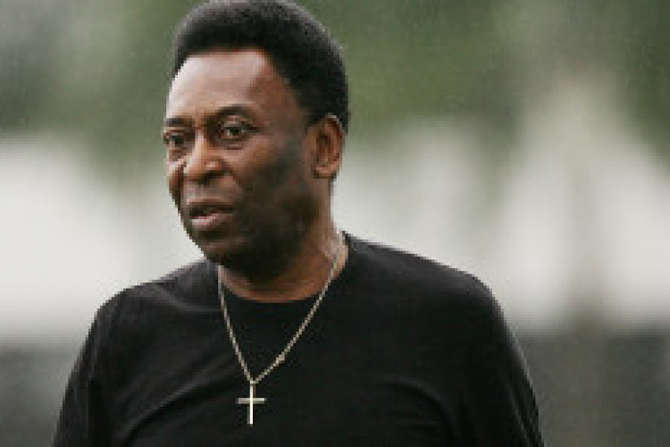 Pelé morreu na tarde de ontem, 29, em decorrência de falência múltipla de órgãos. Ele lutava contra um câncer colorretal