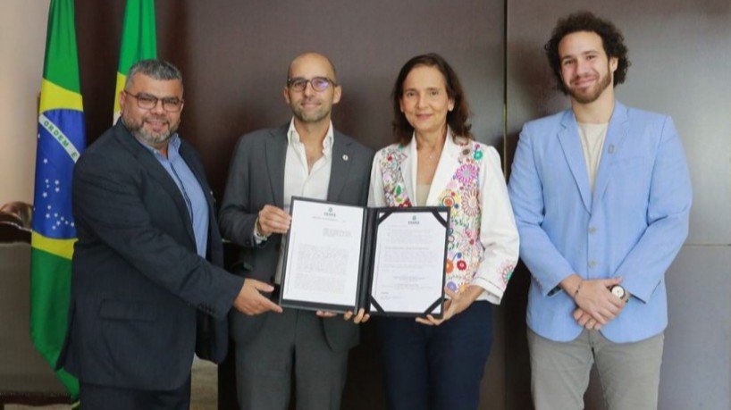 Izolda Cela renova memorando de entendimento com o Comitê Internacional da Cruz Vermelha(foto: R...