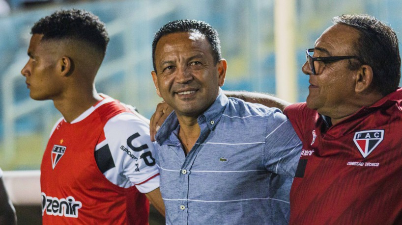 FORTALEZA, CEARÁ, 23-12-2022: Jogo Ferroviário x Asa, pela pré-eliminatória da Copa do Nordeste 2023, no Estádio Presidente Vargas .  Na foto, Paulinho Kobayashi. (Foto: Fernanda Barros/ O Povo)
