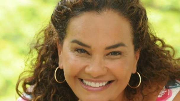 Participante do grupo Camarote no BBB 26, Solange Couto foi anunciada durante a estreia do reality show, na noite desta segunda, 12. Saiba quem &eacute;