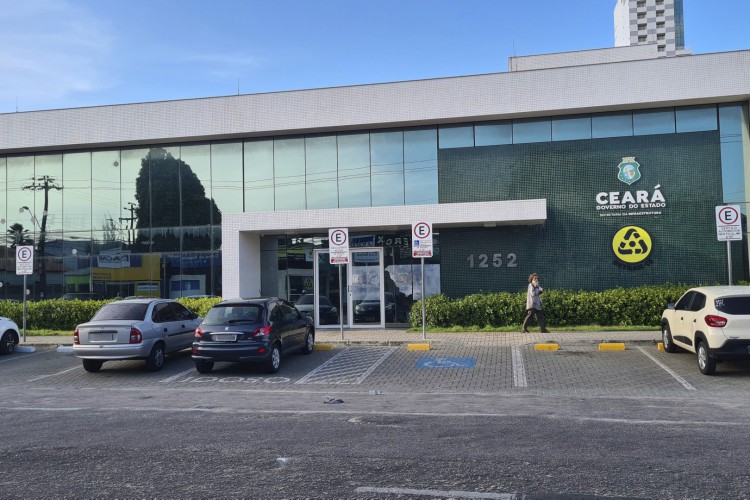 Fortaleza, Ce Br 04.01.23 ESPECIAL HABILITAÇÃO - Unidade do Detran da Bezerra de Menezes (Fco Fontenele/O POVO)