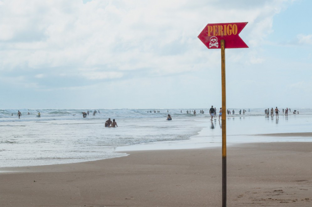 Imagem de apoio ilustrativo. Turista de 35 anos morreu afogado na Praia do Futuro, em Fortaleza