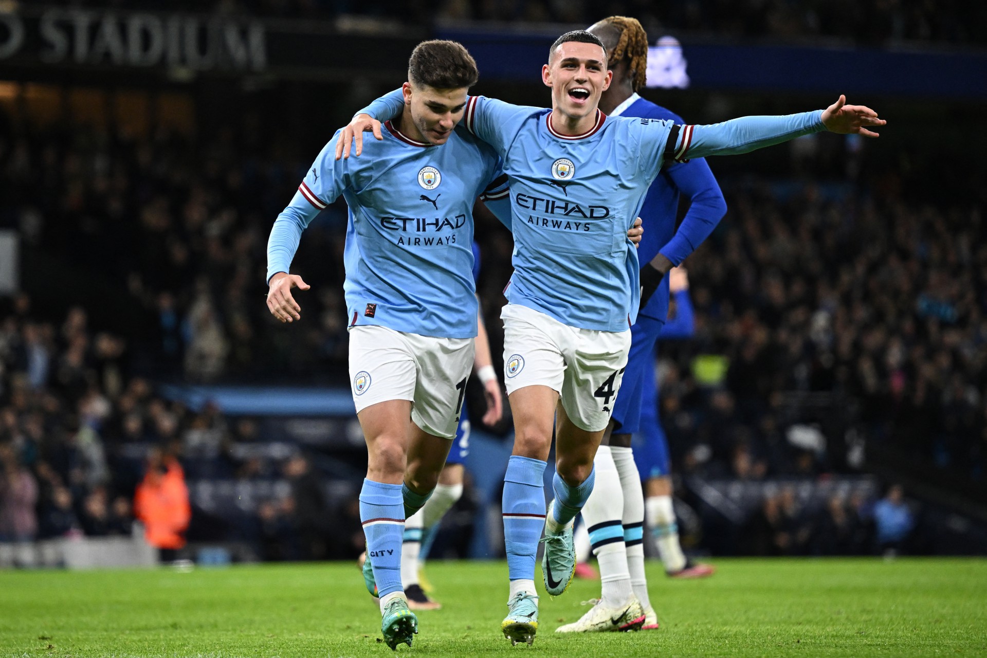 Em jogo com oito golos, Chelsea-Manchester City acaba empatado