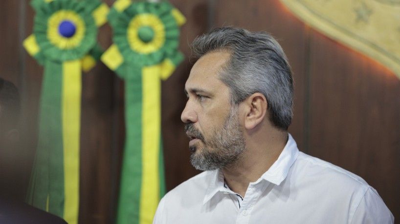 Governador Elmano de Freitas(foto: FCO FONTENELE)