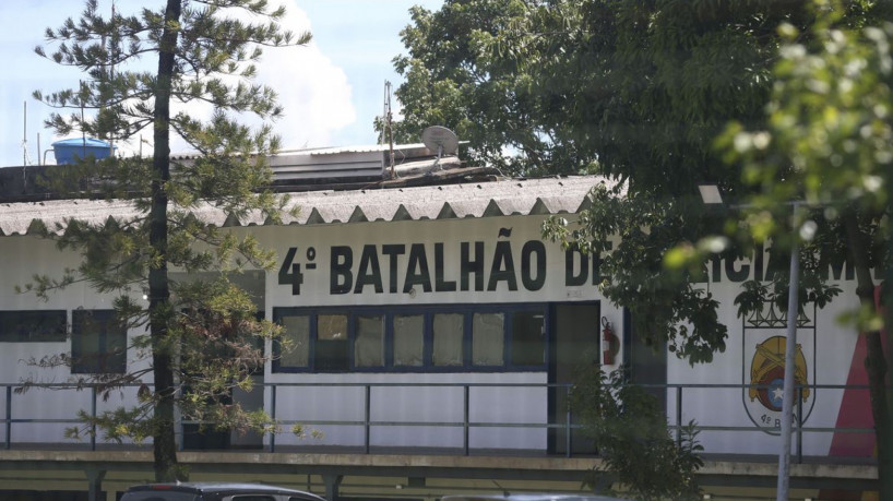O ex-ministro da Justiça e ex-secretário de Segurança Pública do Distrito Federal Anderson Torres foi preso na manhã de hoje (14) pela Polícia Federal (PF) e levado ao 4º Batalhão de Polícia Militar, no Guará