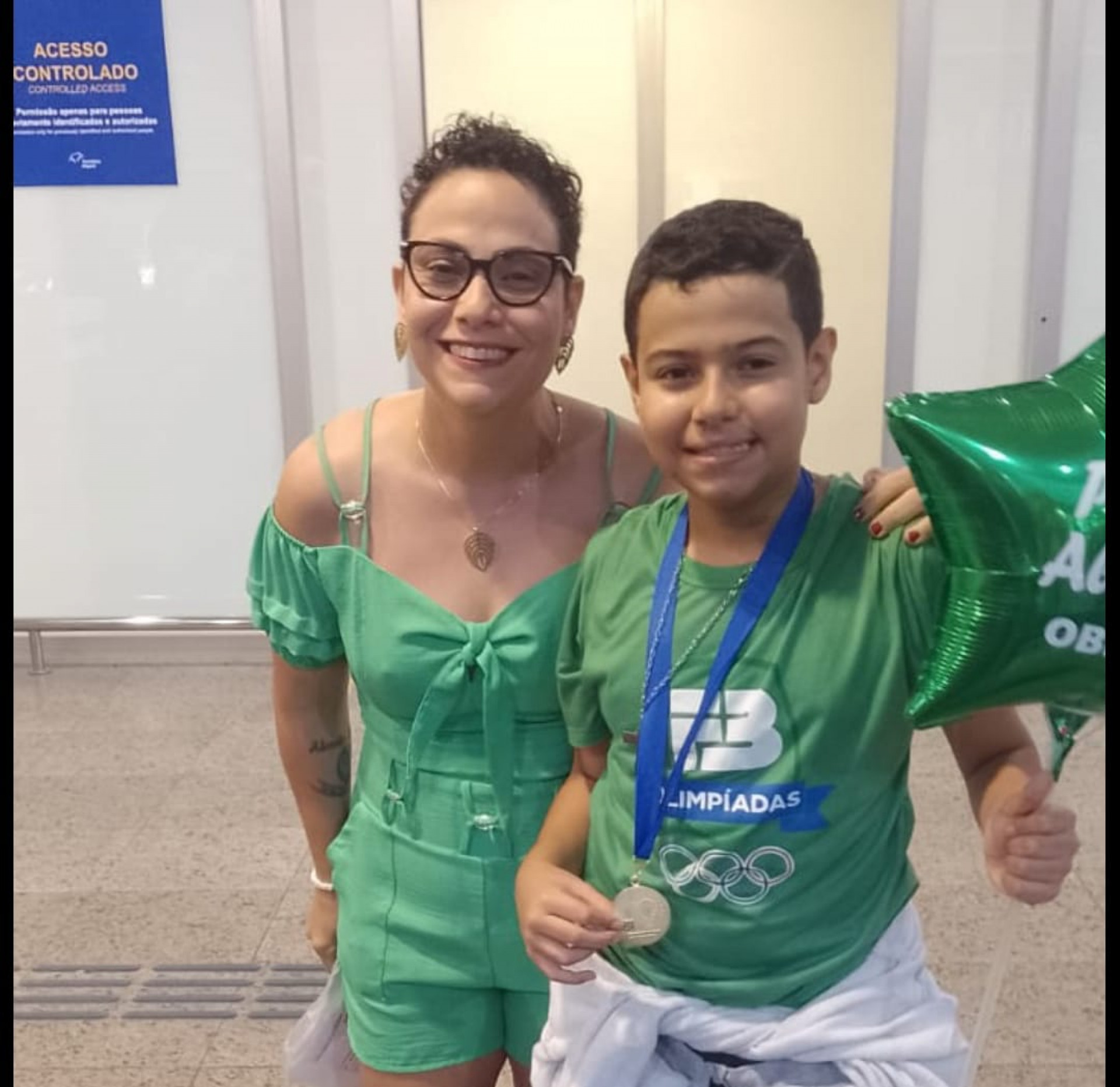 Alexandre e sua mãe Ana Cláudia