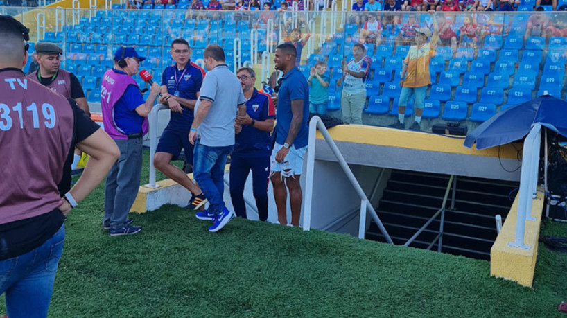 Júnior Santos acompanha estreia do Fortaleza no Nordestão contra o Campinense, no PV 