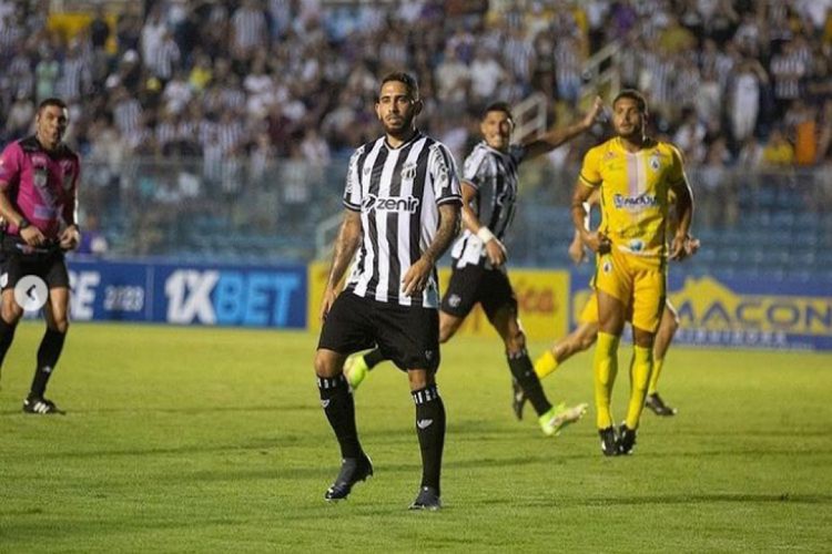 Leandro Carvalho foi um dos principais jogadores do Ceará na recuperação da equipe em 2018, durante a Série A daquele ano 