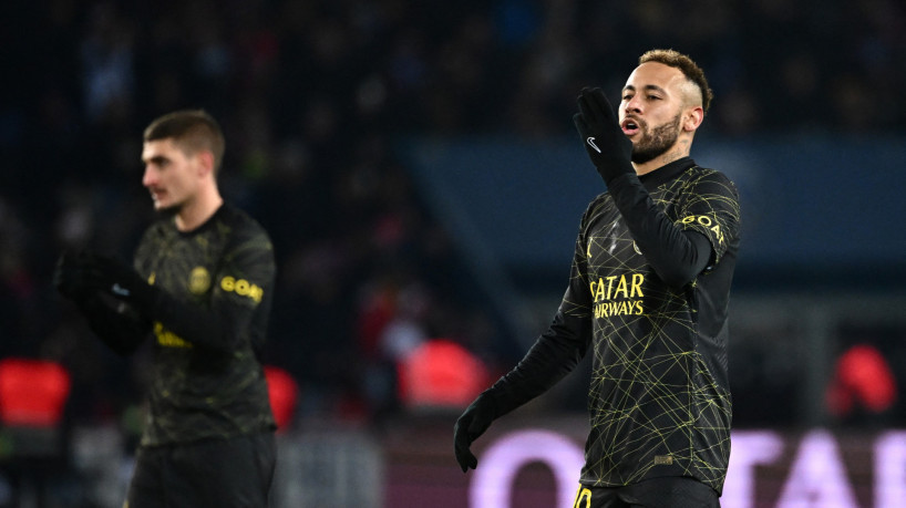 Atacante Neymar no jogo PSG x Reims, no Parc des Princes, pelo Campeonato Francês