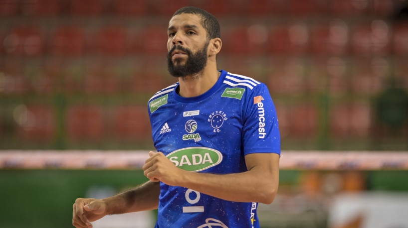 Wallace em jogo do Sada Cruzeiro pela Superliga de v&ocirc;lei
