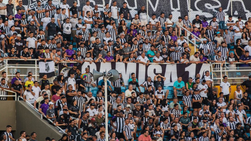FORTALEZA, CEARÁ, 04-02-2023: Jogo pela Copa do Nordeste, Ceará x Sampaio Corrêa. Placar de 2 x 0, com vitória do alvinegro, no Estádio Presidente Vargas. (Foto: Fernanda Barros/ O Povo).