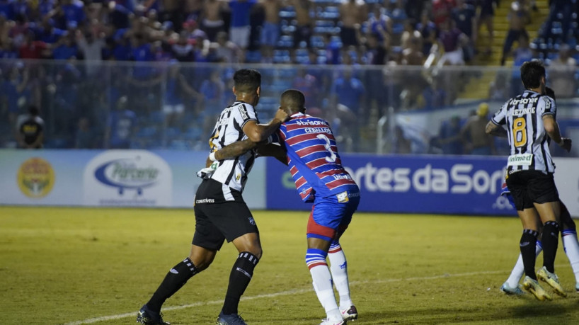Ceará e Fortaleza se enfrentaram em primeiro Clássico-Rei de 2023, pelo Campeonato Cearense, no PV. 