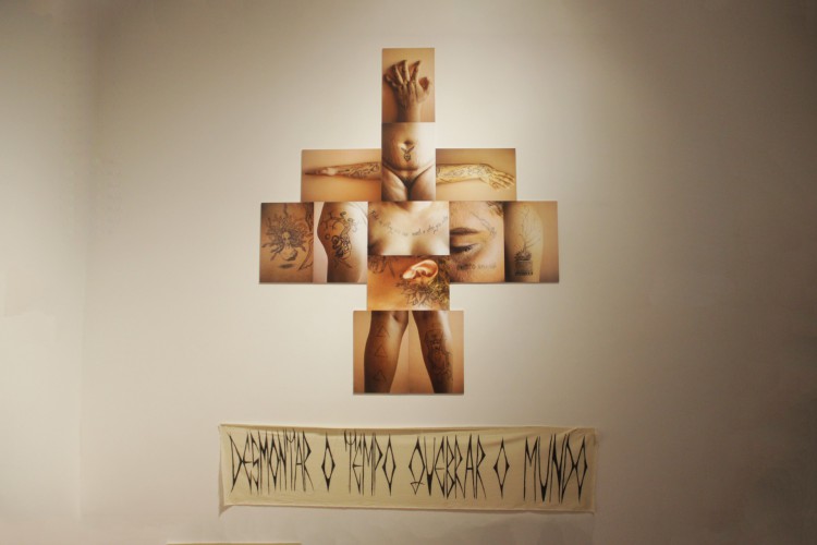 "Trava da Peste", exposição individual de Isadora Ravena, traz a obra "Vaticínio" (2022)