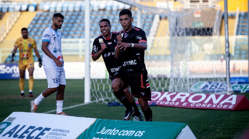 Ferroviário venceu o Maracanã no primeiro duelo das equipes pelas quartas de final do Campeonato Cearense 2023