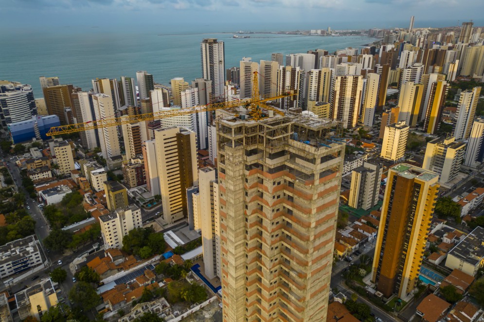 Fortaleza, Ce Br 02.01.23 Construção de prédio de alto padrão no Bairro Meireles (Fco Fontenele/O POVO)(Foto: FCO FONTENELE)